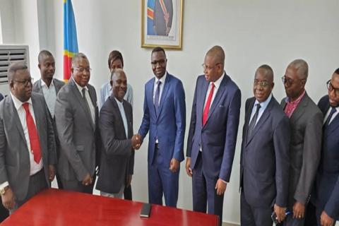 AVZ scores “special economic zone” status for giant lithium project