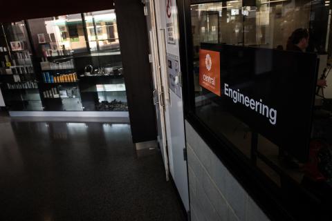 Cut to TAFE fees boosts enrolments