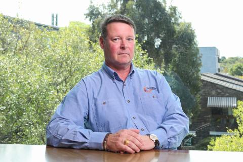 Investors balk at juniors risk