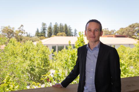 Farmers in China trade crosshairs