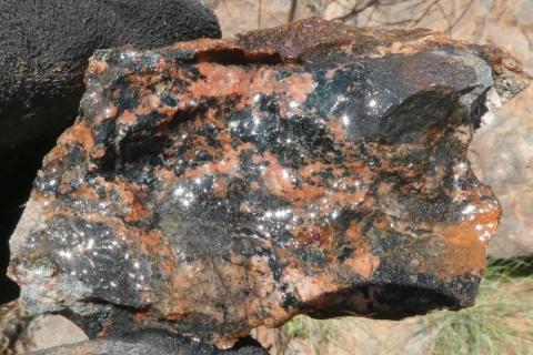 28 per cent copper rock chips in QLD for Hammer