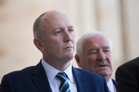 State govt delays NDIS transition date