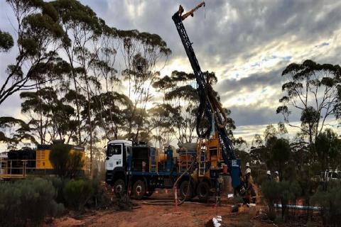 Anglo hits 26m @ 8 g/t gold at Mandilla – footprint doubles