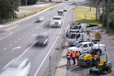 Downer secures $420m SA road contracts