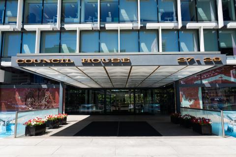 Friends Restaurant owner declares council bid