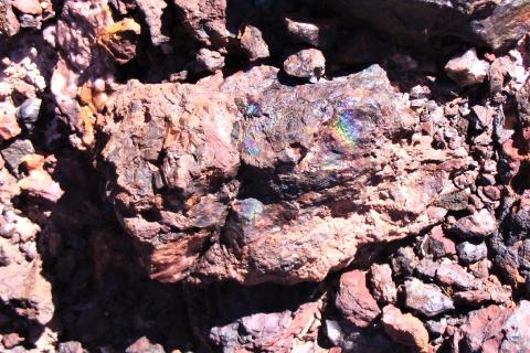 Terrain smokes out high-grade gold