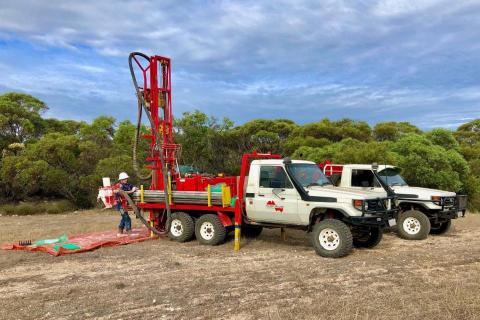 Oakdale gets nod for maiden drilling at SA kaolin-halloysite project