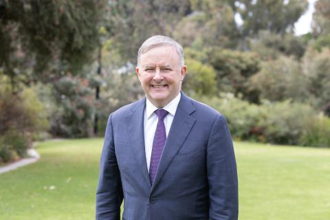 Labor in childcare pledge as tax cuts pass