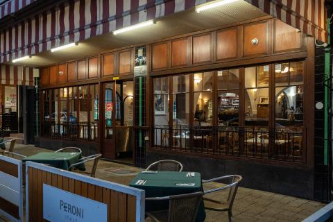 Knives out as no-shows eat into restaurant profits