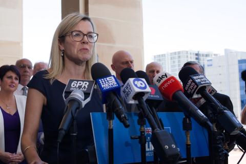 Mettam passion for women, regions