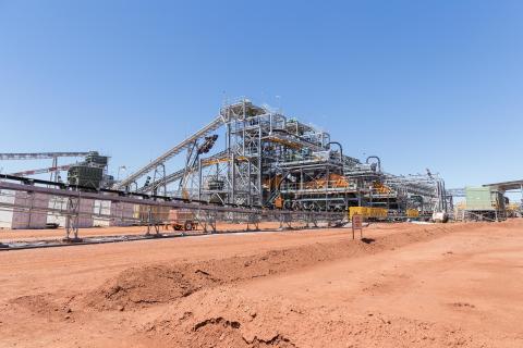 Pilbara strikes Altura deal
