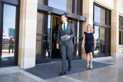 Liberals go for broke