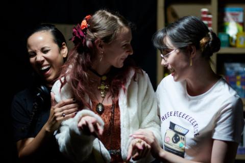 ARTS REVIEW - Manic Pixie Dream Girl