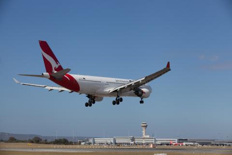 Qantas plans US, UK flights for July