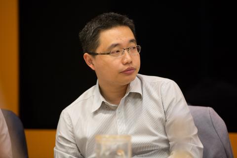 HealthEngine plays down early vaccine bookings