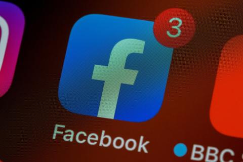 Facebook to launch Australian news service