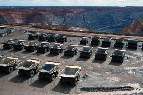 The iron(y) of distance versus technology in mining