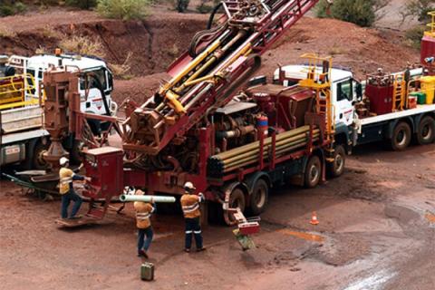 Torian intersects new gold zones at Mt Stirling