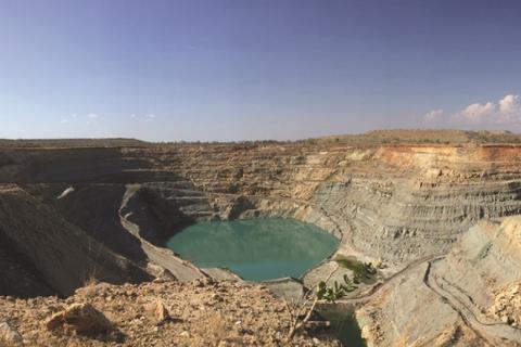 Burgundy raises $50m for diamond strategy