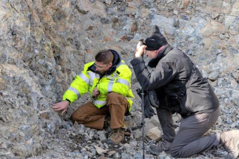 PolarX onto impressive gold-in-soil anomalies