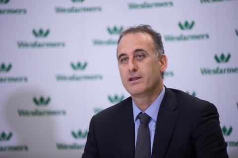 Wesfarmers to buy pharmacy group