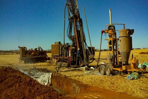 DiscovEx onto “km-scale” Pilbara gold anomalies