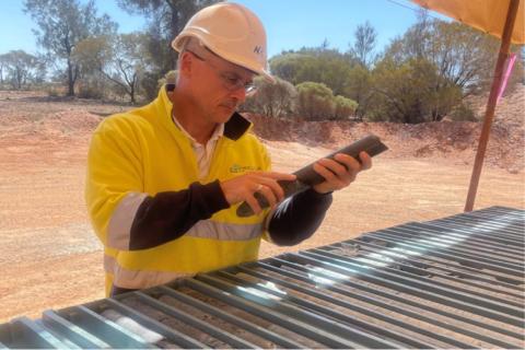 Estrella grows WA nickel sulphide strike to 1.5km