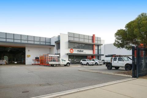 Diversified fund forecast to deliver strong monthly income returns with latest industrial acquisition