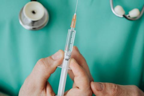 WA considers mandatory jabs for teachers