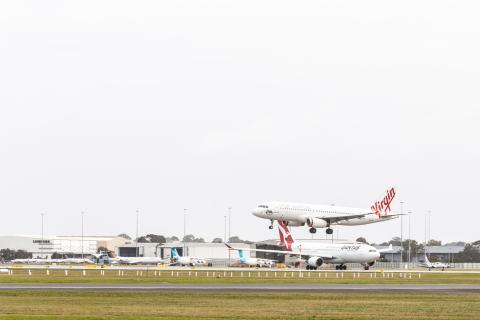 Australia announces plan to restart international travel