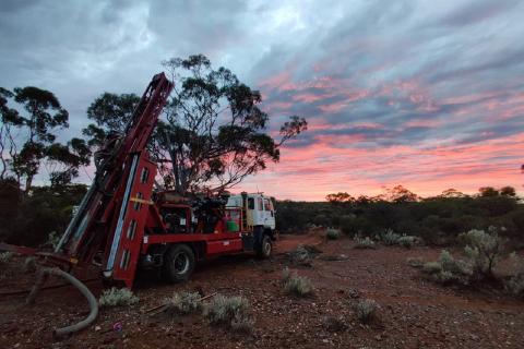 Victory cranks up rig in Kalgoorlie gold-copper hunt