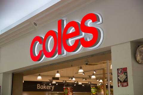 Coles won't require staff be vaccinated