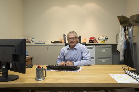 Kwik hit by lost contracts