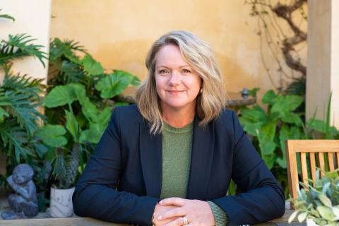 Helping teachers to act as leaders