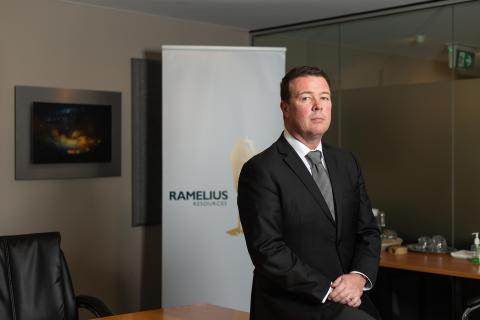 Bid for Apollo intensifies