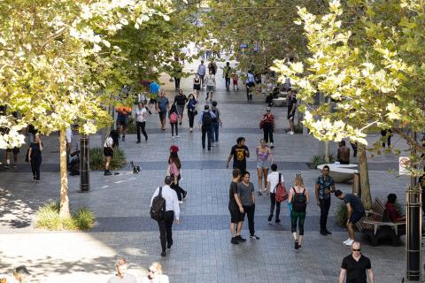 WA retail lags nation in October