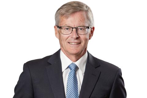 Lowe to chair WA gas companies