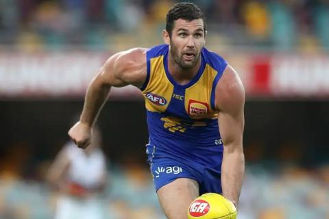 Darling misses vaccine deadline