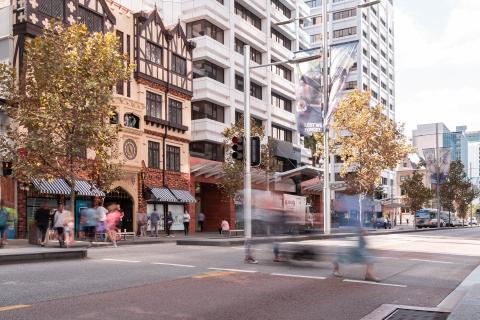 Confidence slumps as Omicron takes hold