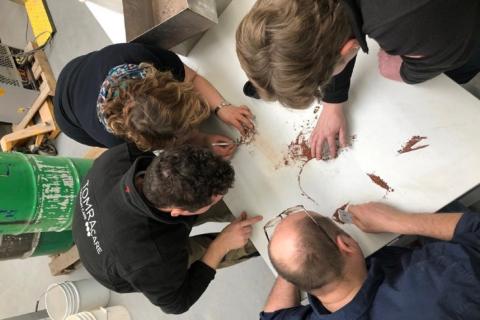 Soil sampling leads to high-grade WA gold for Novo