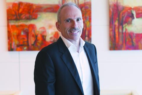 KWM lures top Ashurst partners