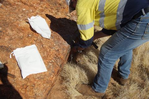 White Cliff snaps up more WA lithium ground