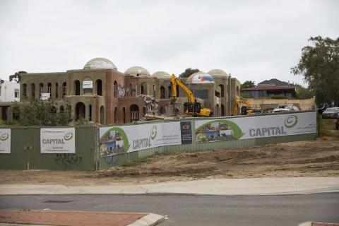 New blueprint for Taj on Swan site