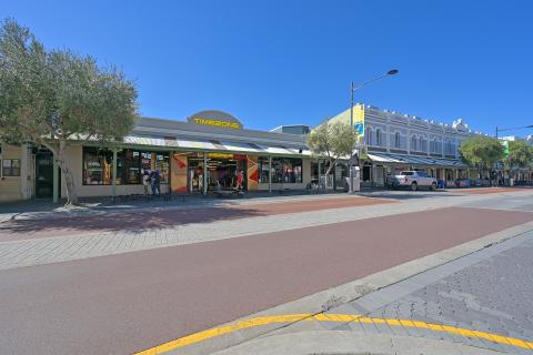 Yolk buys Freo Timezone site