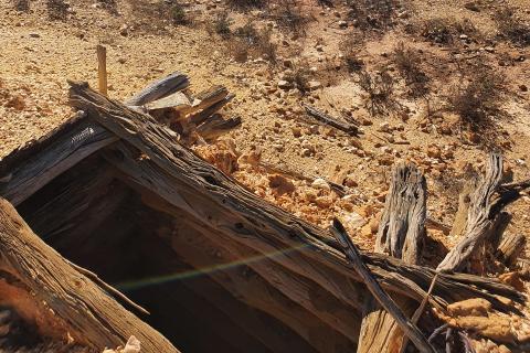 Si6 Metals to spin drill bit in WA gold search