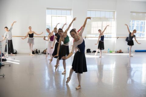 Arts companies bank $2.3m from Fortescue dividends