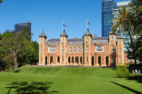 Western Australians receive top honours