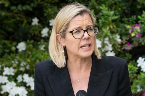 Mine report calls for urgent action, slams regulator