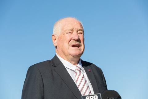 Collie poli lined up for Aqwest gig