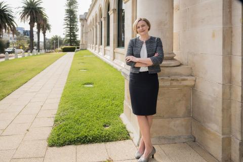 Opposition backs asset sales audit